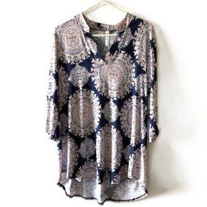 Honeyme Navy Blue and White Tunic with 3/4 Buttoned Sleeves